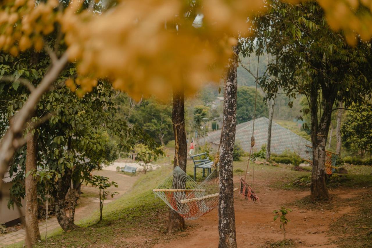 Hotel Abad Brookside Wayanad Vythiri Exterior foto