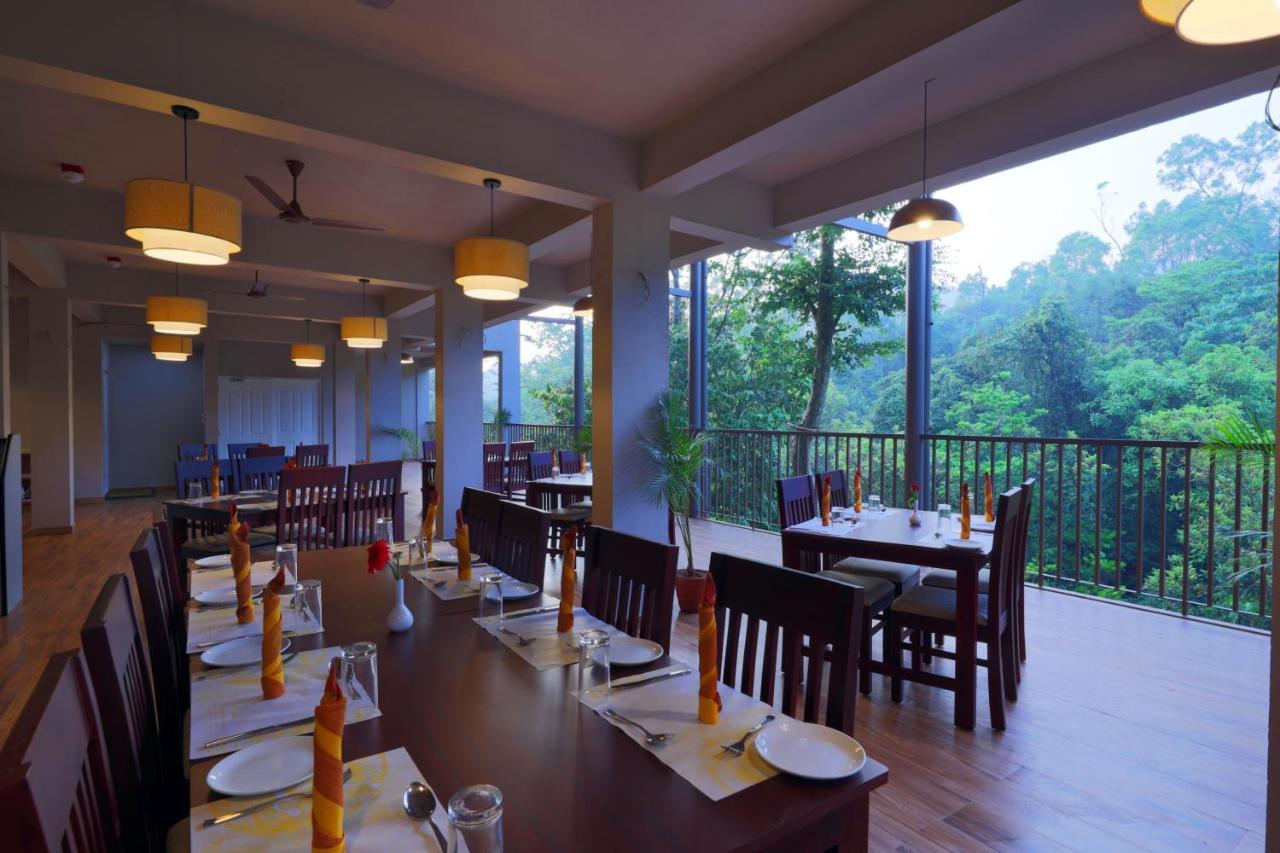 Hotel Abad Brookside Wayanad Vythiri Exterior foto